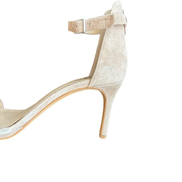 Vince Camuto Nude Suede Heels 3.5โ Studded Ankle Strap Sandals Size 38 / US 8M - Picture 9 of 12